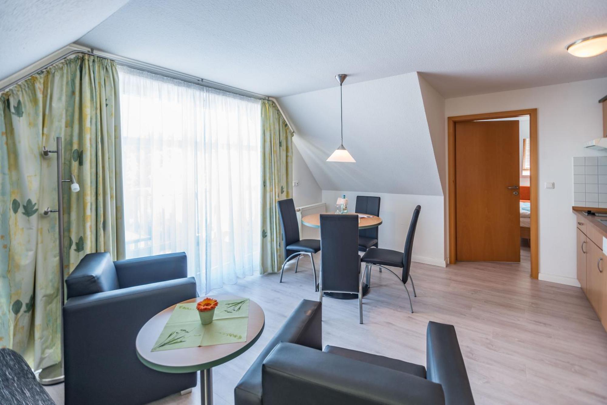 Am Weststrand Apartmenthaus Waldeck Ostseebad Kühlungsborn Eksteriør bilde