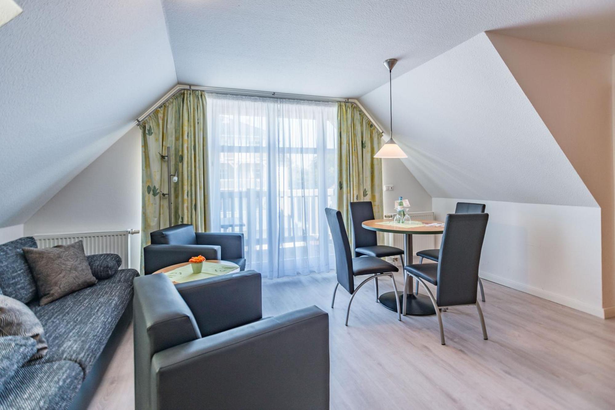 Am Weststrand Apartmenthaus Waldeck Ostseebad Kühlungsborn Eksteriør bilde